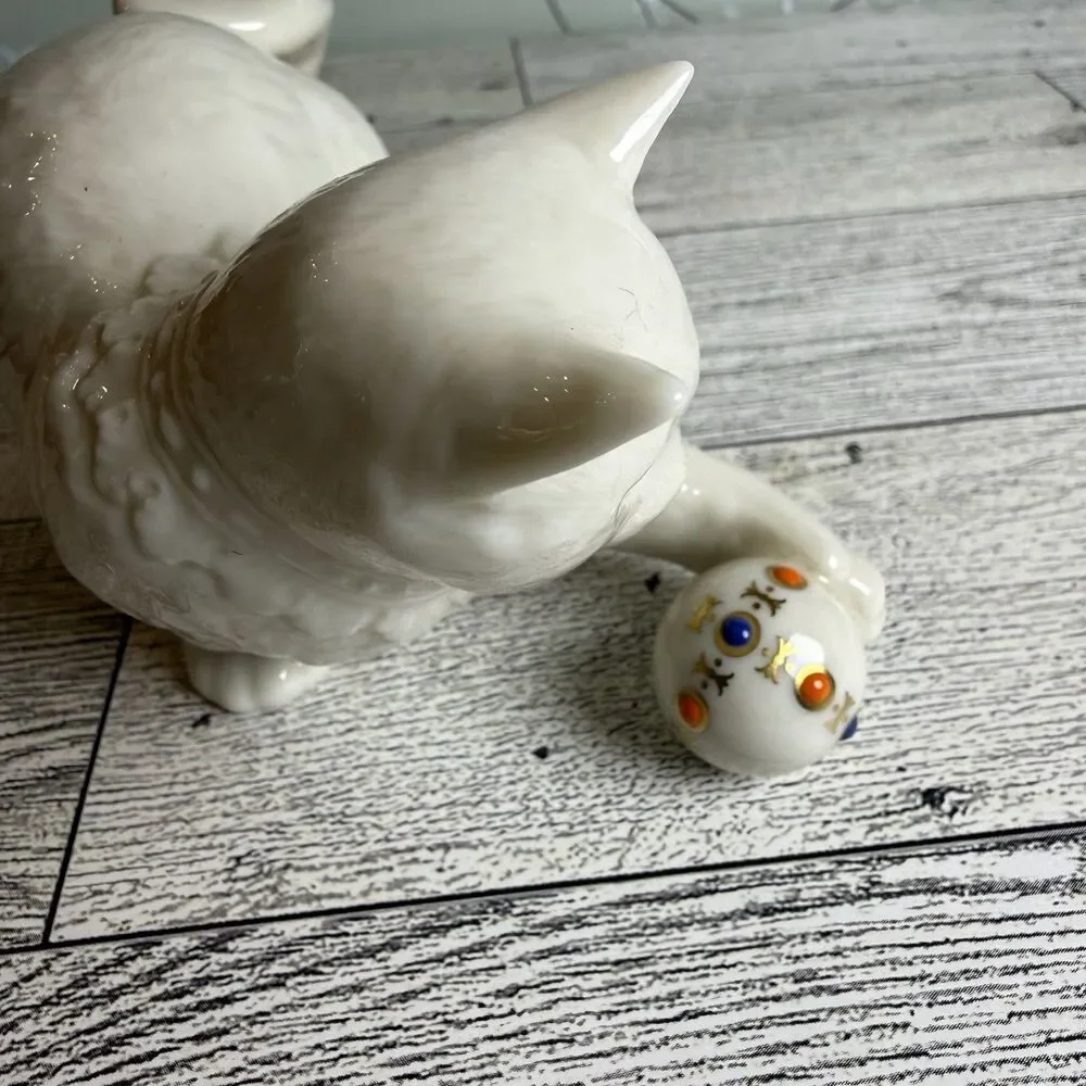 Lenox 1991 China Crown Jewels Cat Figurine Ivory Kitten Playing With Ball Estate